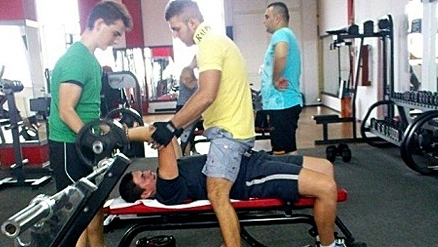 it's all you bro gym spotting